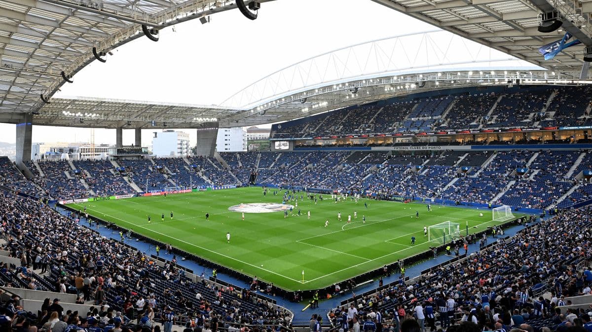 Navijač Nottingham Foresta preminuo nakon meča s Portom