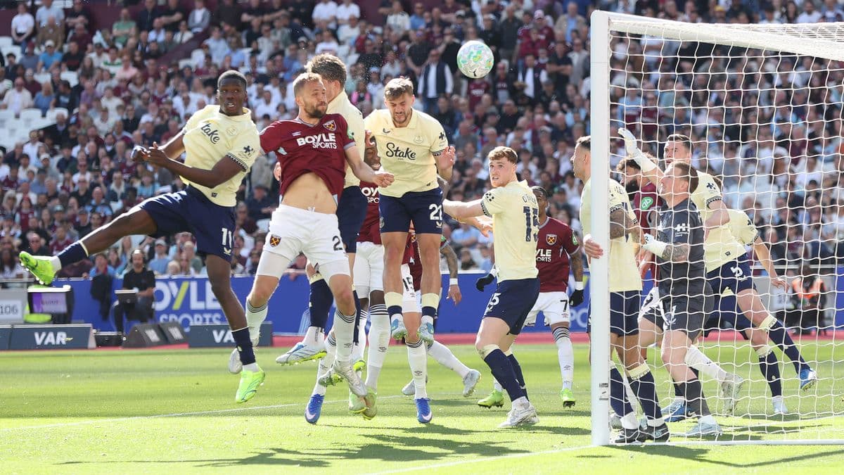 Everton poražen od West Hama 2:1, VAR kontroverza i Barry razočarao