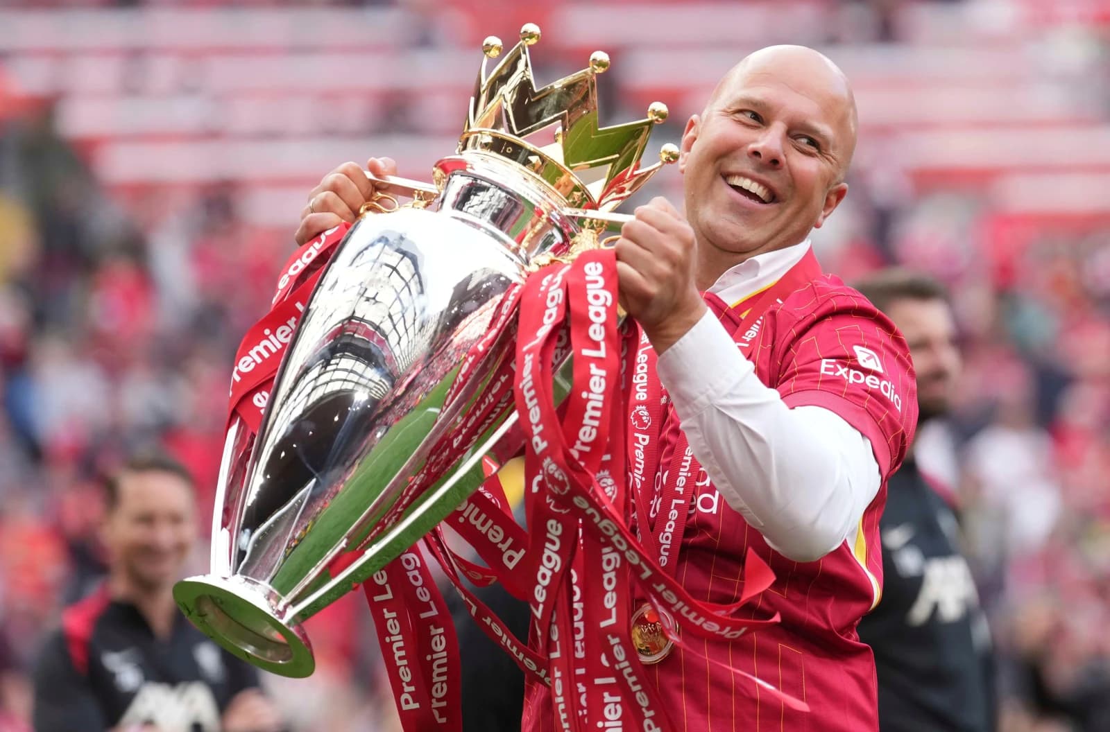 Liverpool planira ljetnje promjene: Slot pod lupom, Mac Allister i…